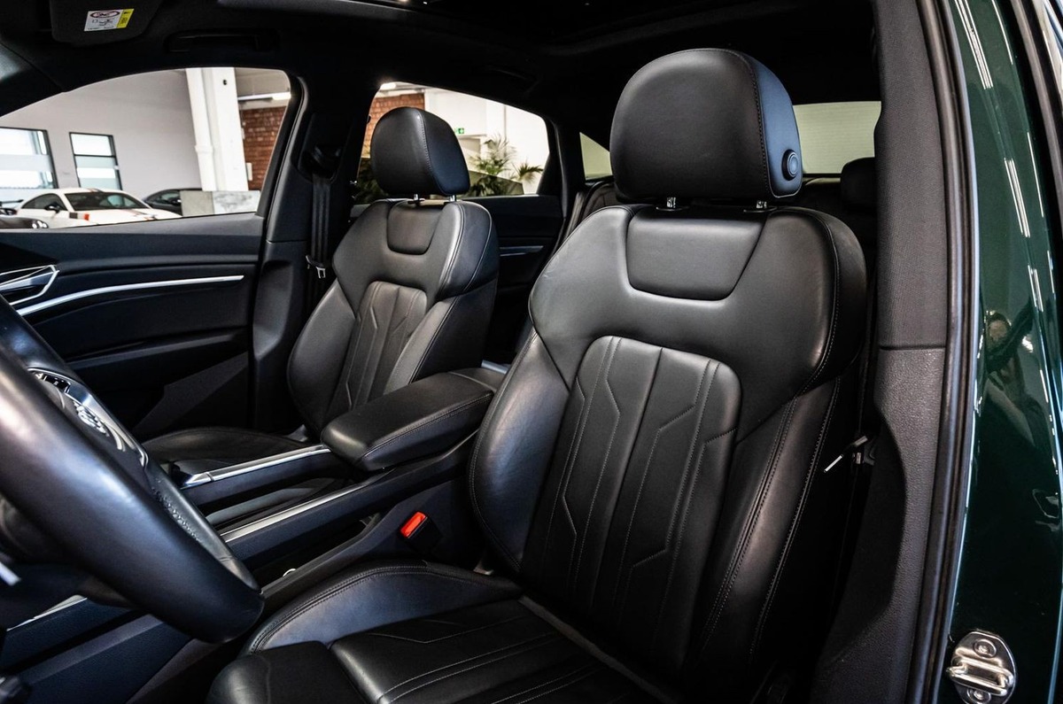 Audi e-tron Sportback 55 408ch S Line e-quattro Toit ouvrant