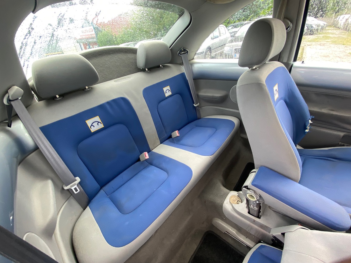 Volkswagen NEWBEETLE 1.6i 100cv 200000km