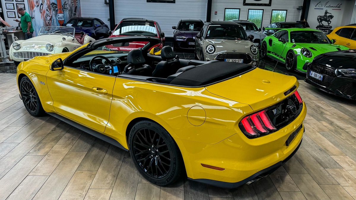 Ford Mustang GT V8 5.0 BVA10 450 A