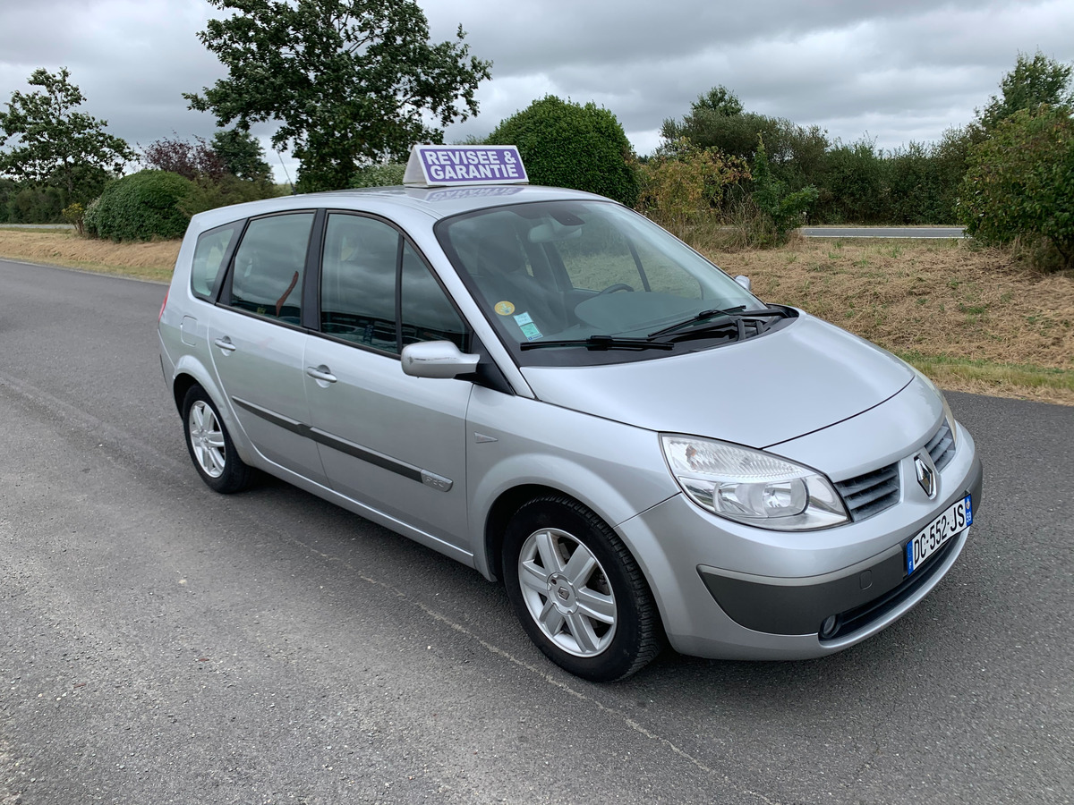 RENAULT Megane grand scenic 1.9 dci 125 CV 138365K