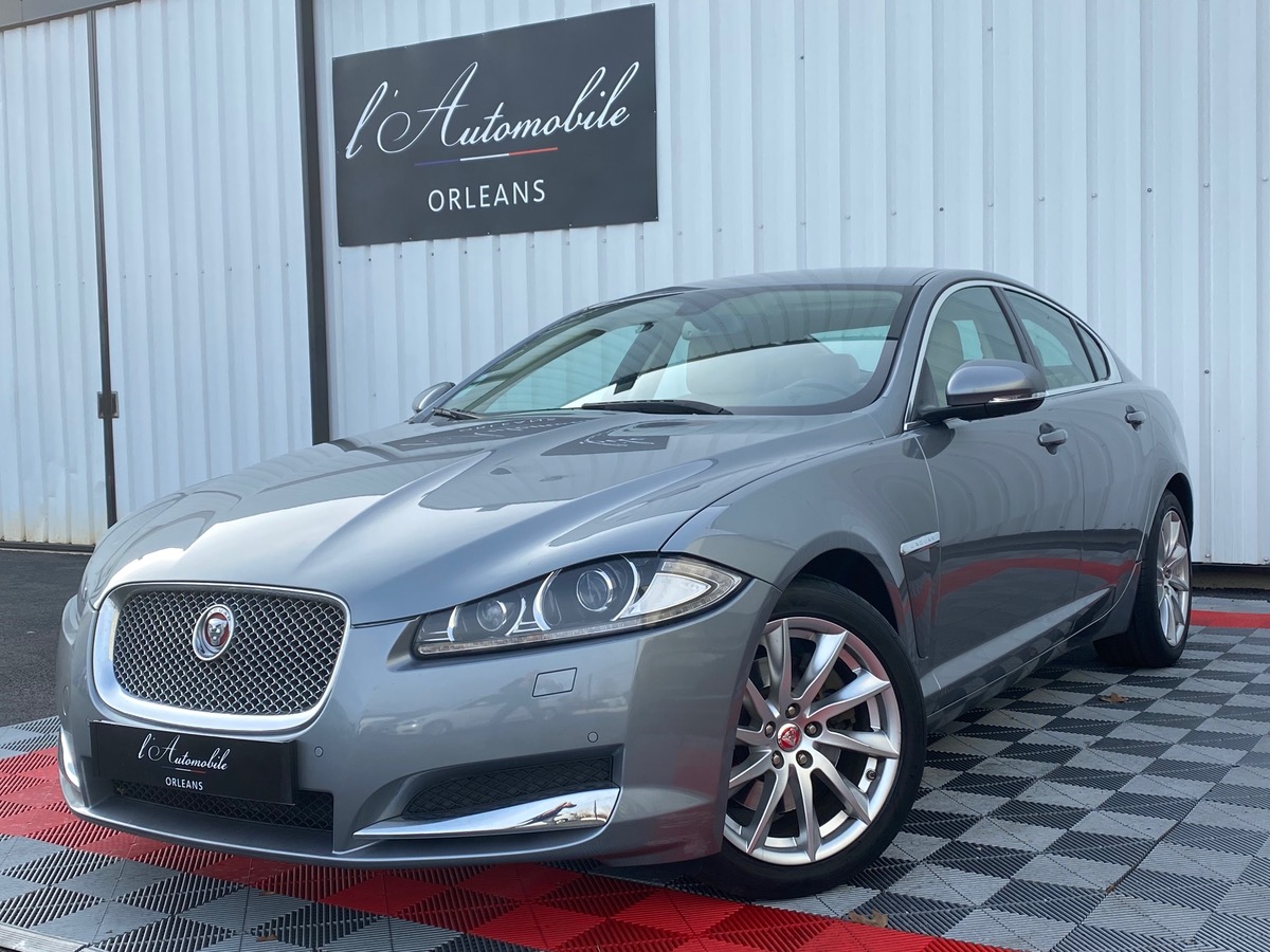 Jaguar XF 2.2 d 163 BRITISH EDITION b