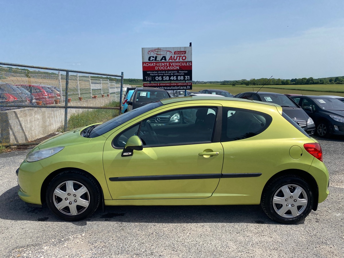 Peugeot 207 1.4 90cv 157000km urban 
