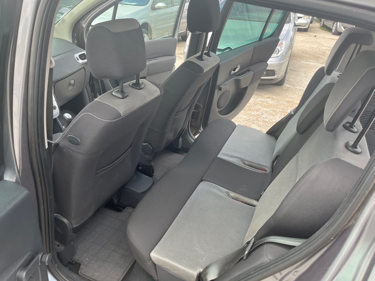 RENAULT Modus 1.5 dci 102045km