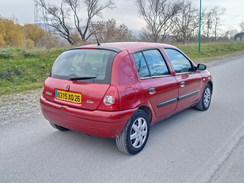 RENAULT Clio Phase 2 1.5 dCi 65cv