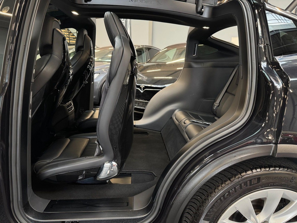 Tesla Model X 90D Dual Motor 6 places Supercharge gratuite