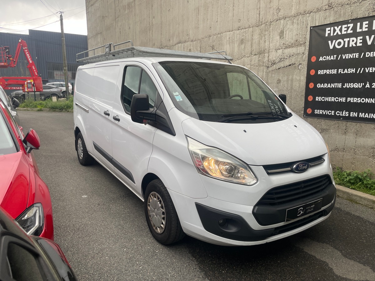 Image: Ford Transit Custom L2H1 - 2.2 TDCI 125 CH - CLIM / TVA RECUP / GALERIE / ECHELLE