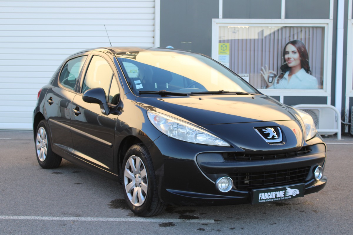 Peugeot 207 1.4 VTi 16v Active 5p - Garantie 12 Mois