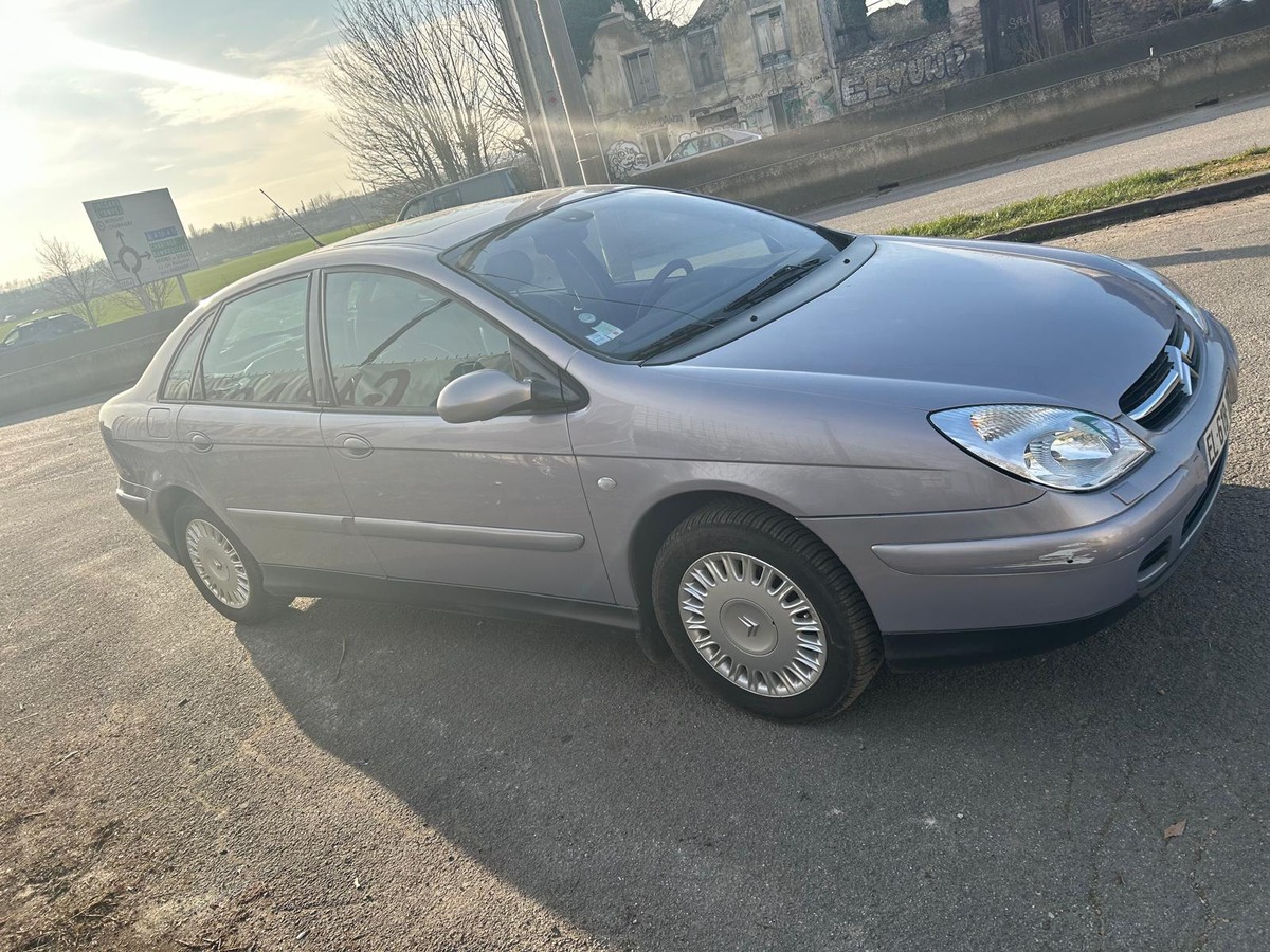 Citroen C5 CITROEN C5 2.2 HDi 136 ch