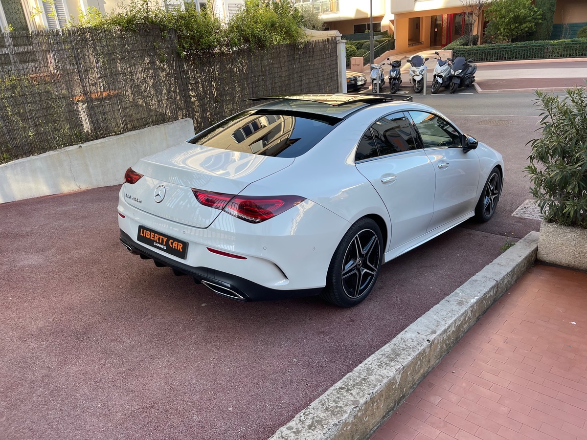 Mercedes Benz CLA 200 d AMG LINE/ Pack Black / Toit Ouvrant