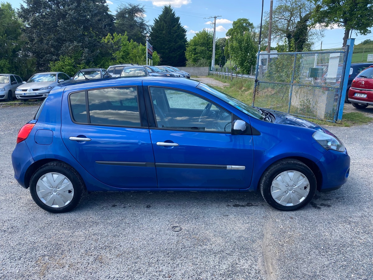 RENAULT Clio 1.5 dci 75cv 2011