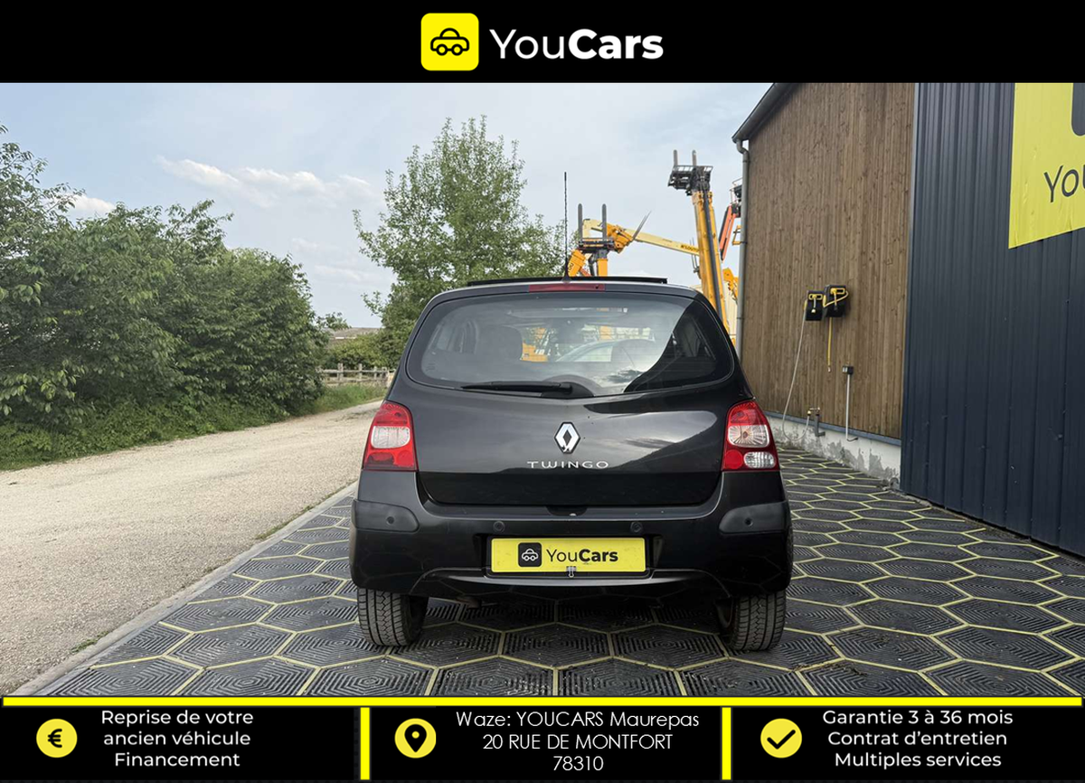 RENAULT Twingo 1.2 i INITIALE Quickshift 75 cv Boîte auto TOIT OUVRANT RADAR DE RECUL
