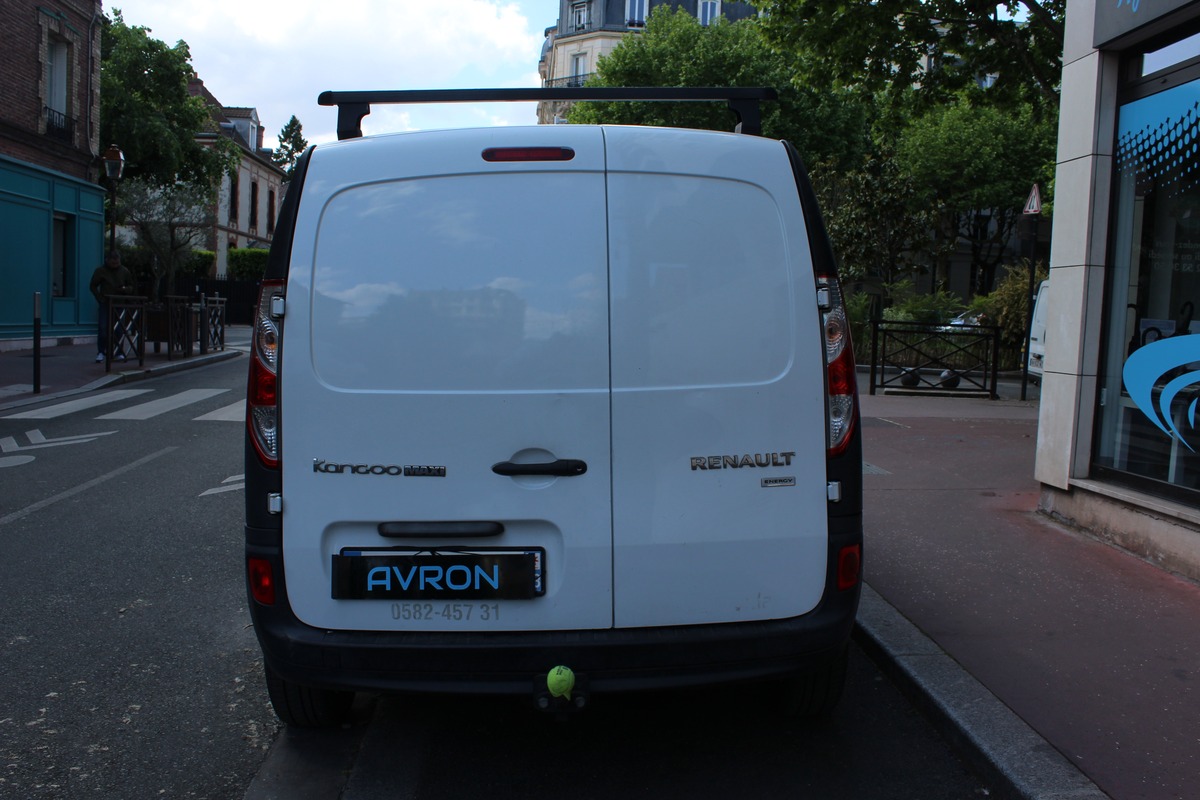 RENAULT Kangoo II (2) 1.5 DCI 110 MAXI / ATTELAGE