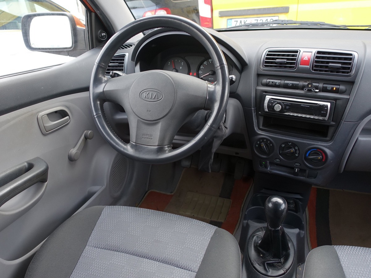 Kia Picanto I 1.0