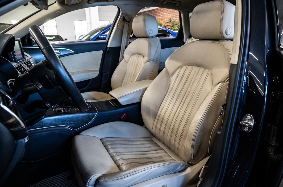 Audi A6 Allroad 3.0 V6 TDI 272ch Avus quattro S tronic 7 Bose Toit ouvrant Attelage