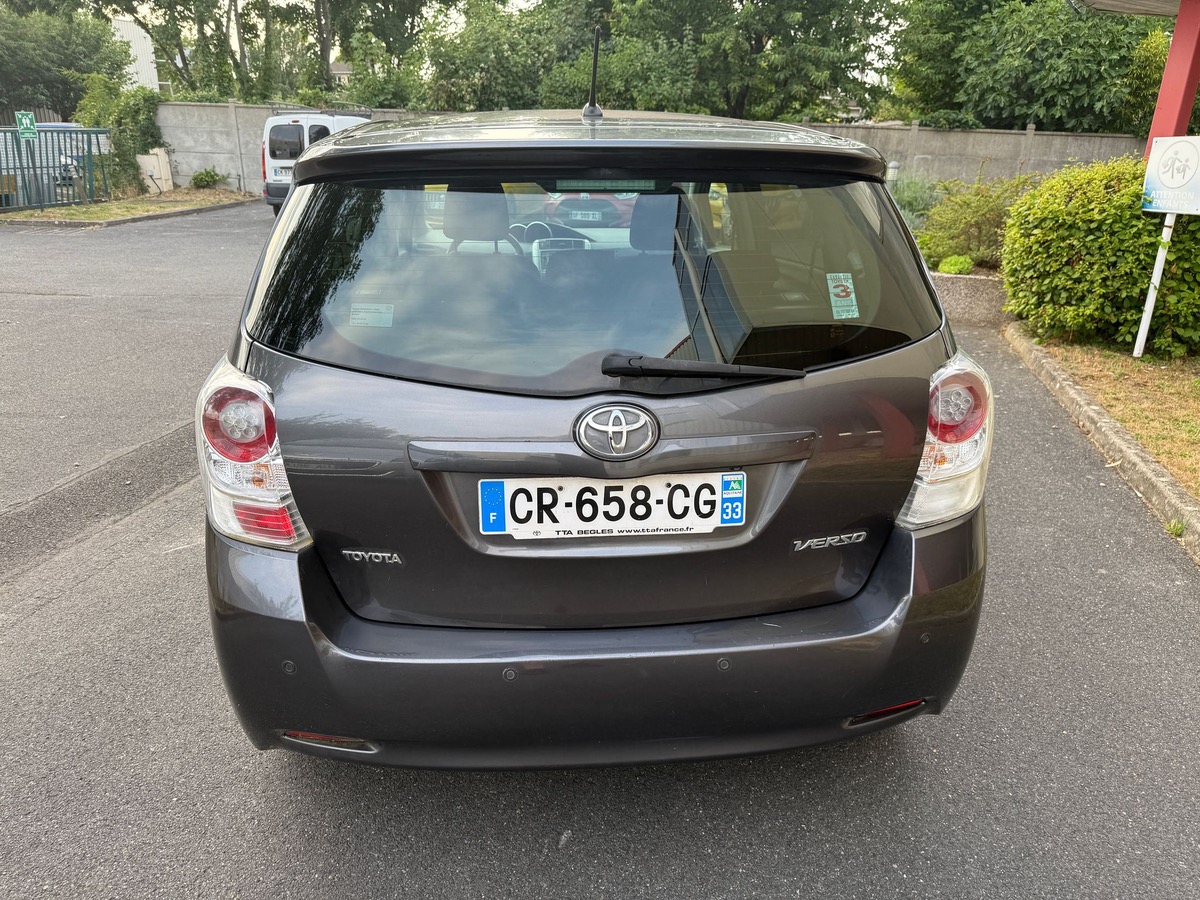 Toyota Verso 126 D-4D 7 place Business 4XCB