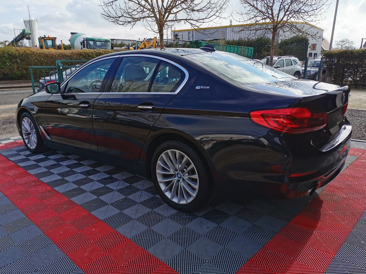 Bmw Série 5 530 EA Iperformance 252 LUXURY