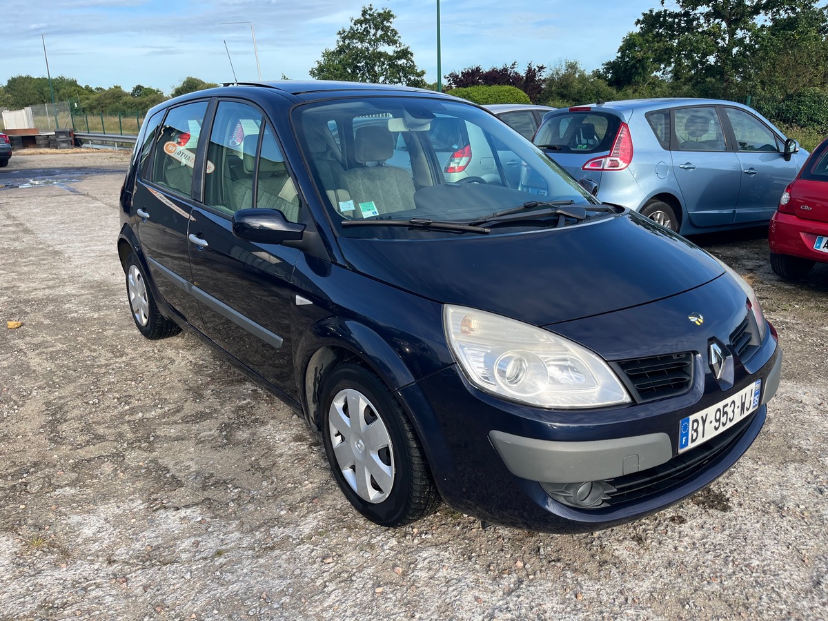 RENAULT Scenic 1.5 dci 105ch 158299km