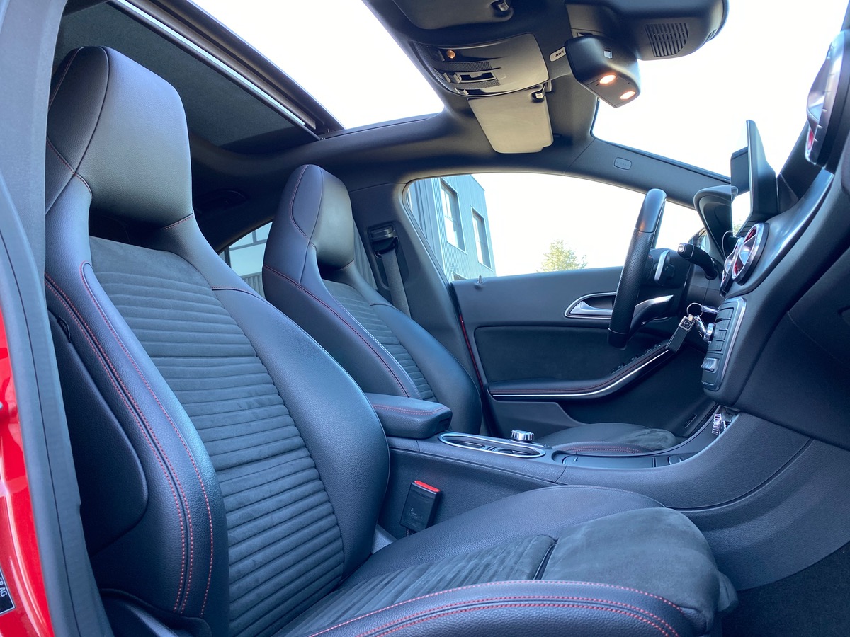 Mercedes-Benz CLA 200 fascination AMG 156ch TO
