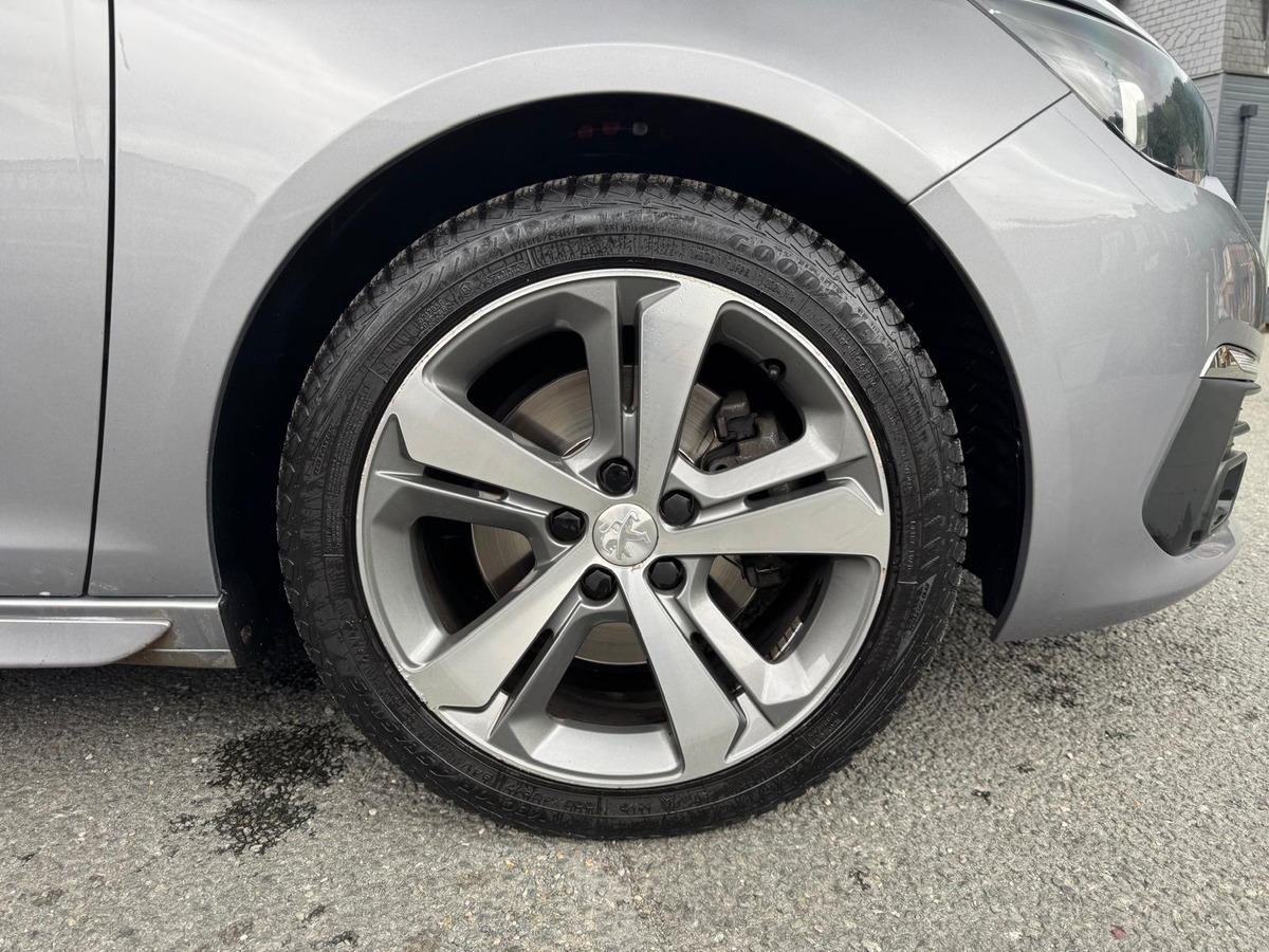 Peugeot 308 2.0 BlueHDi 150 cv GT-Line Boîte auto