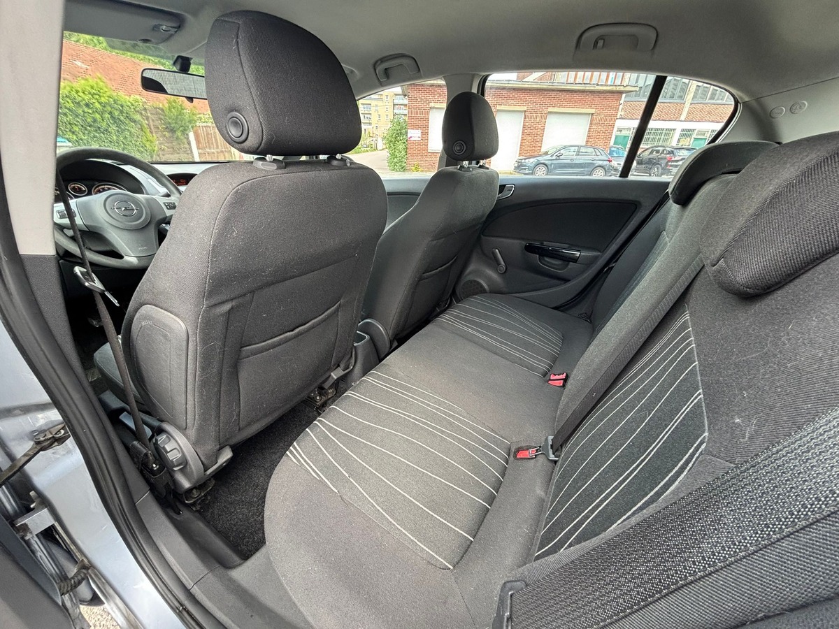 Opel Corsa 1.2 80 TWINPORT - 5 PORTES - Révisée - Garantie