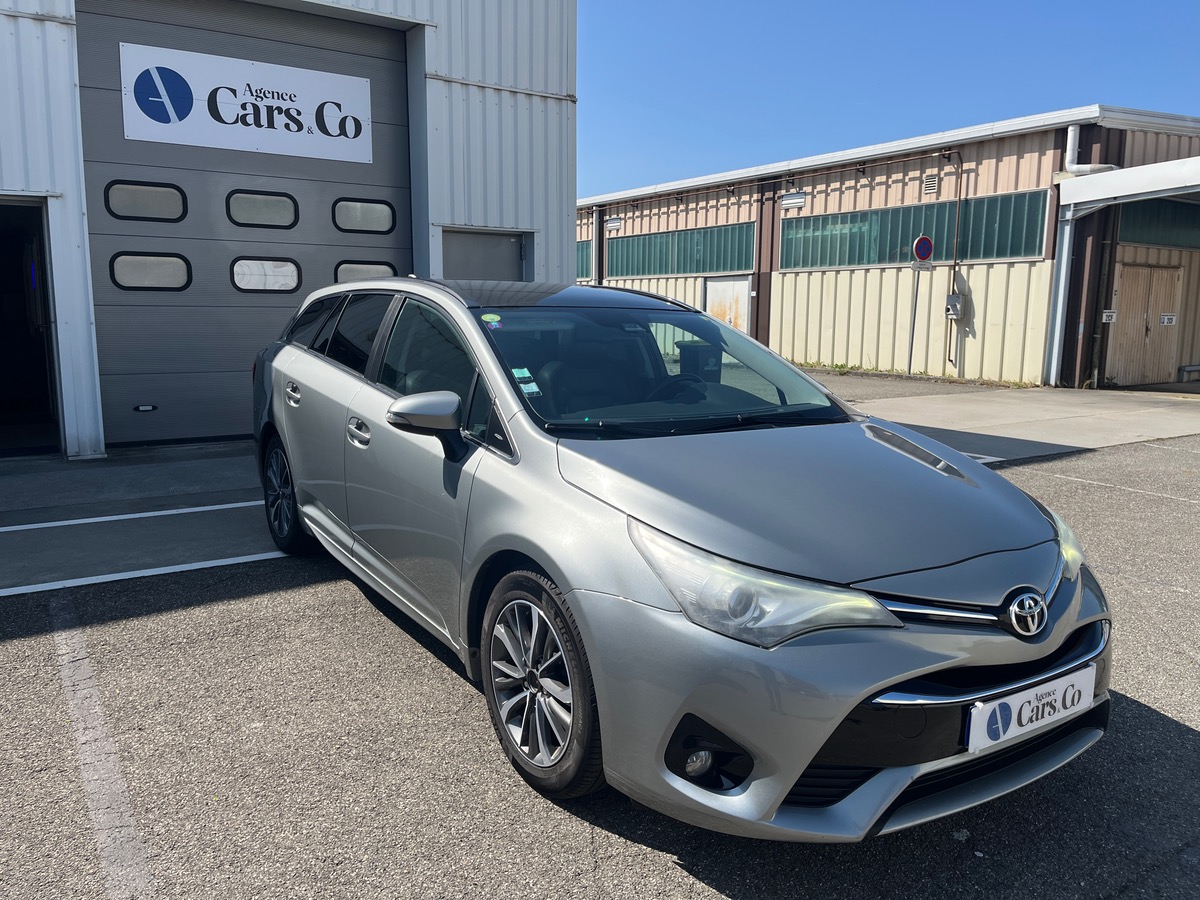 Toyota Avensis Break Touring Sports 2.0L 143cv D-4D, Suivi Complet  TOYOTA, Toit Pano, Sièges chauff