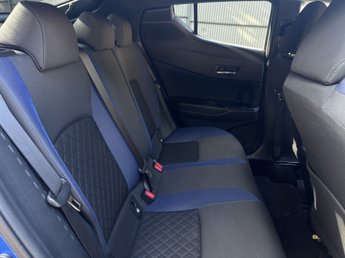 Toyota C-HR C-HR