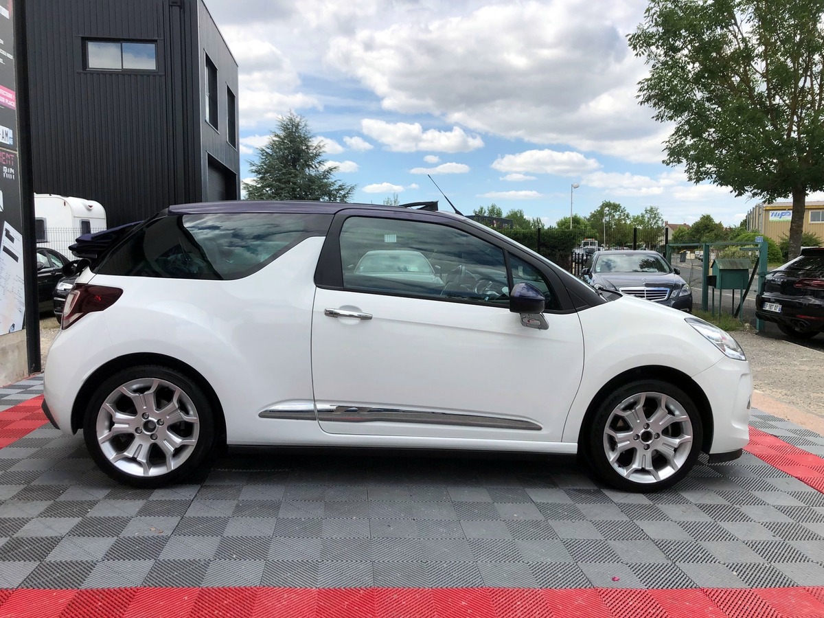Citroën DS3 CABRIOLET 1.6 THP 155 SPORT CHIC