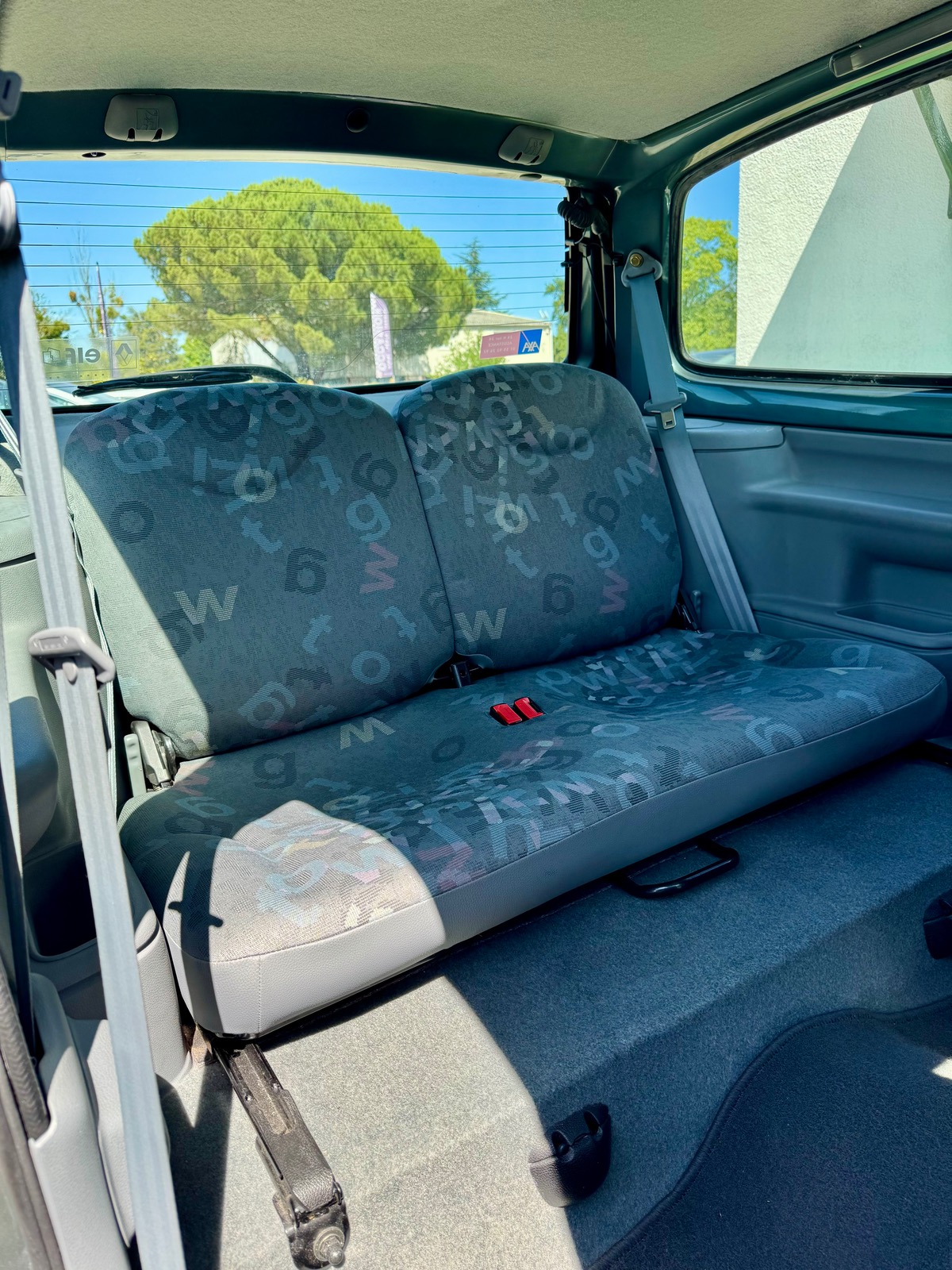 RENAULT Twingo 1.2 EMOTION 60 CV FAIBLE KILOMÉTRAGE SUIVI CONCESSION