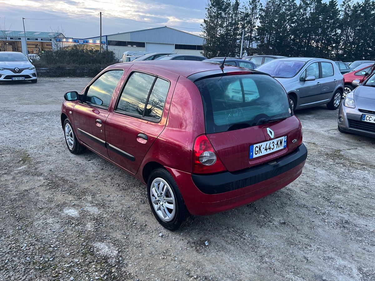 RENAULT Clio 1.5 dci 160201km