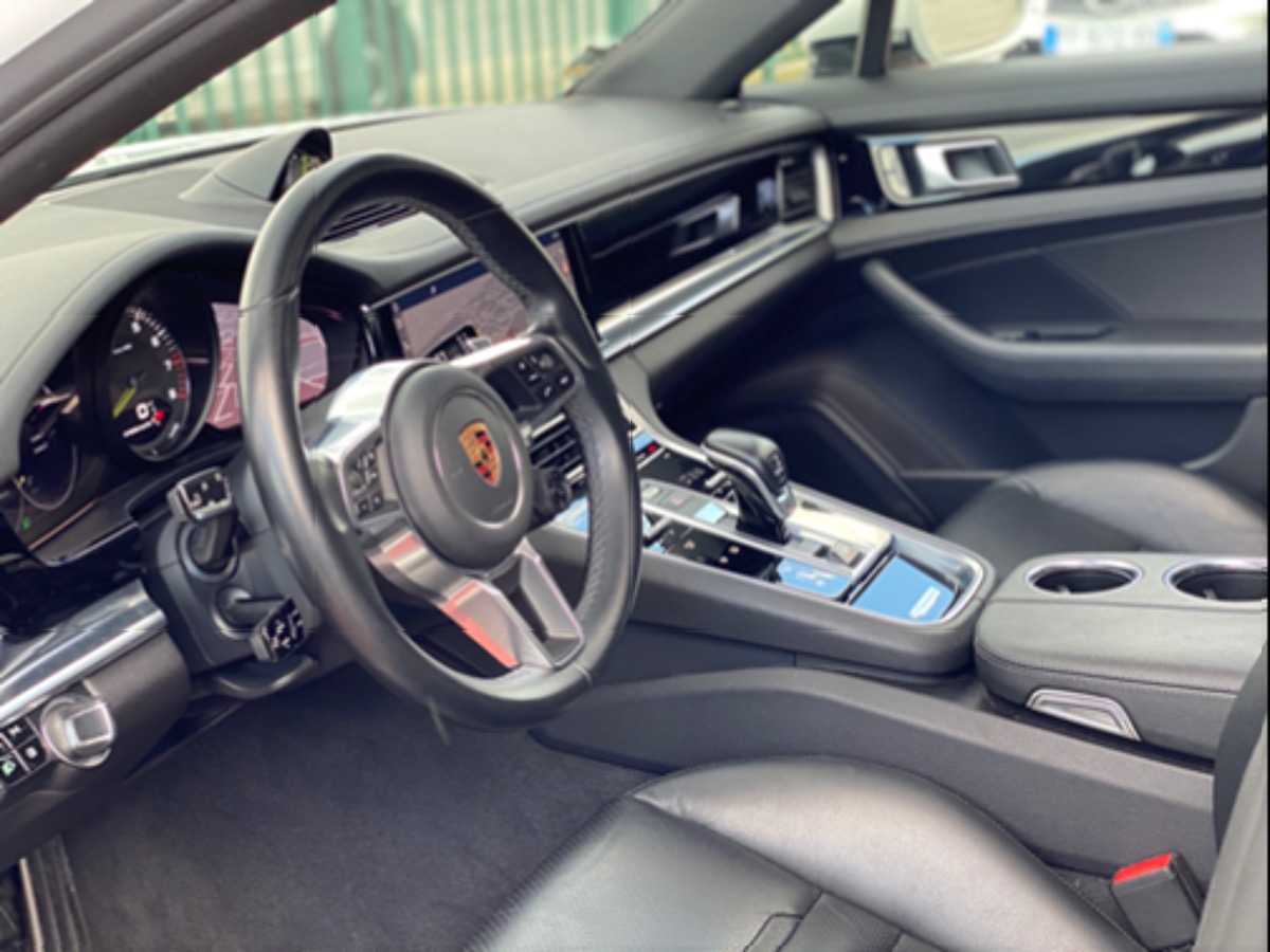 Porsche Panamera 4 E-HYBRID 3.0 V6 462CH TO T