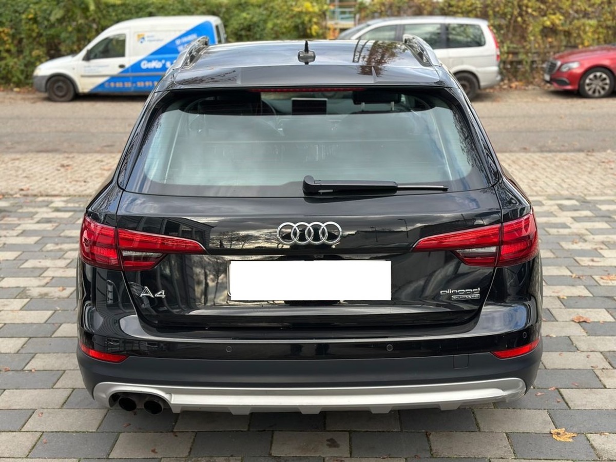 Audi A4 Allroad 3.0TDI 218ch Cuir Navi s tronic V.Cockpit