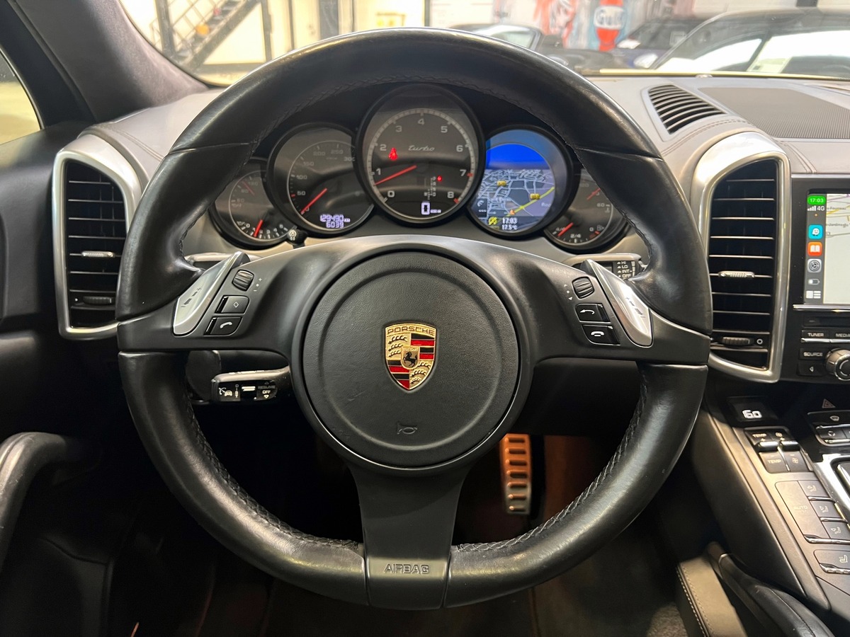 Porsche CAYENNE TURBO 4.8 V8 500 TIPTRONIC CARPLAY