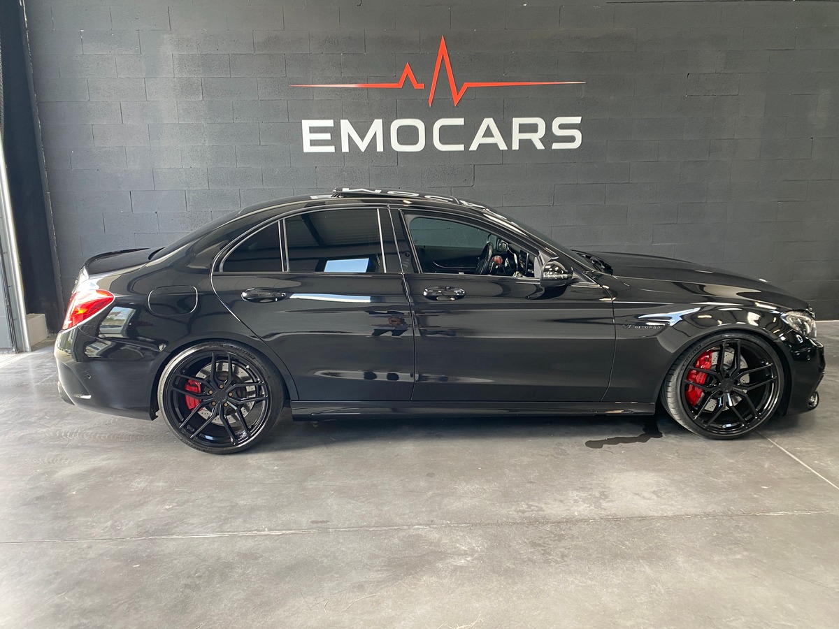 Mercedes-Benz Classe C C 63 AMG 476