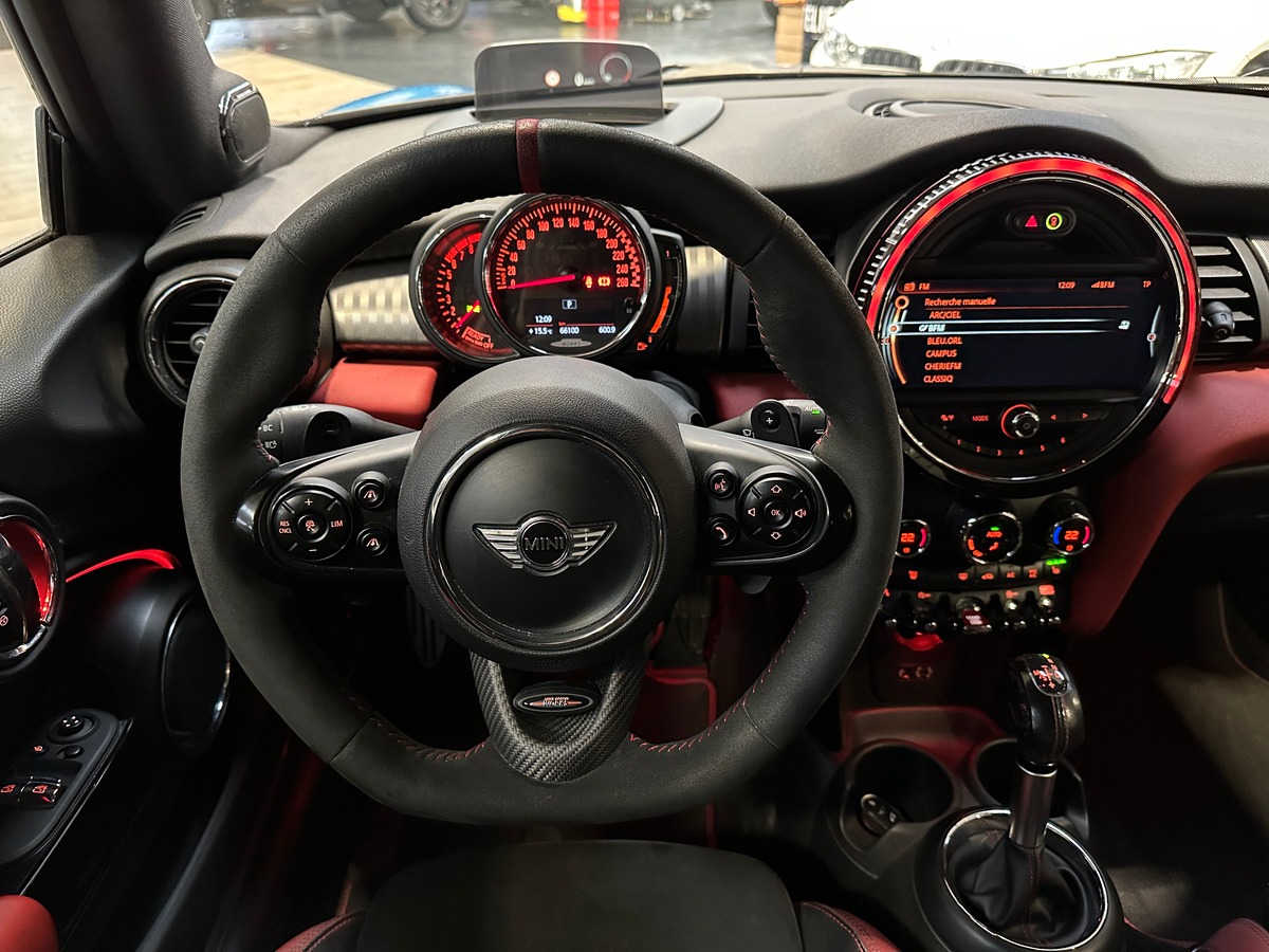 Mini Mini 3 (F56) 3 Portes JCW 2.0 231 cv Boîte auto John Cooper Works