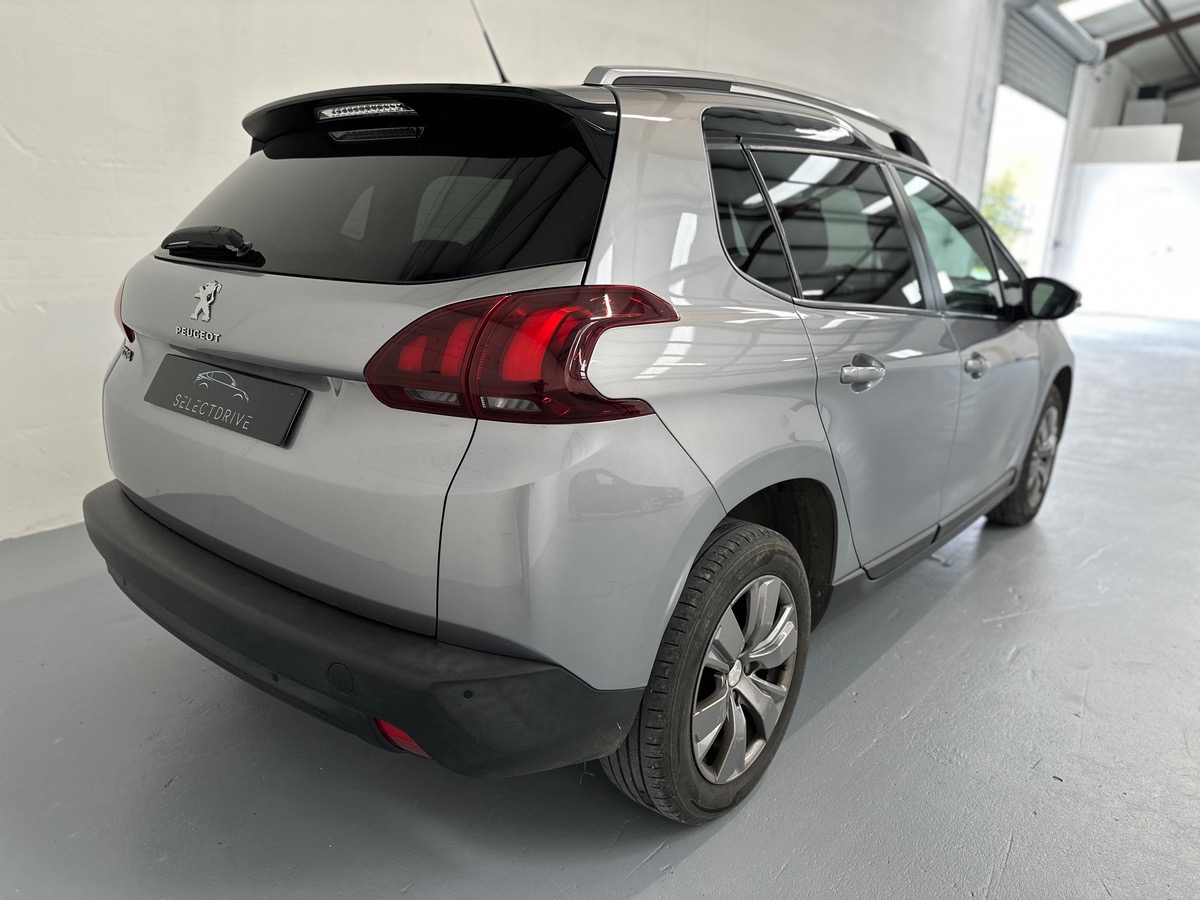 Peugeot 2008 BlueHDi 100ch BVM6 Style