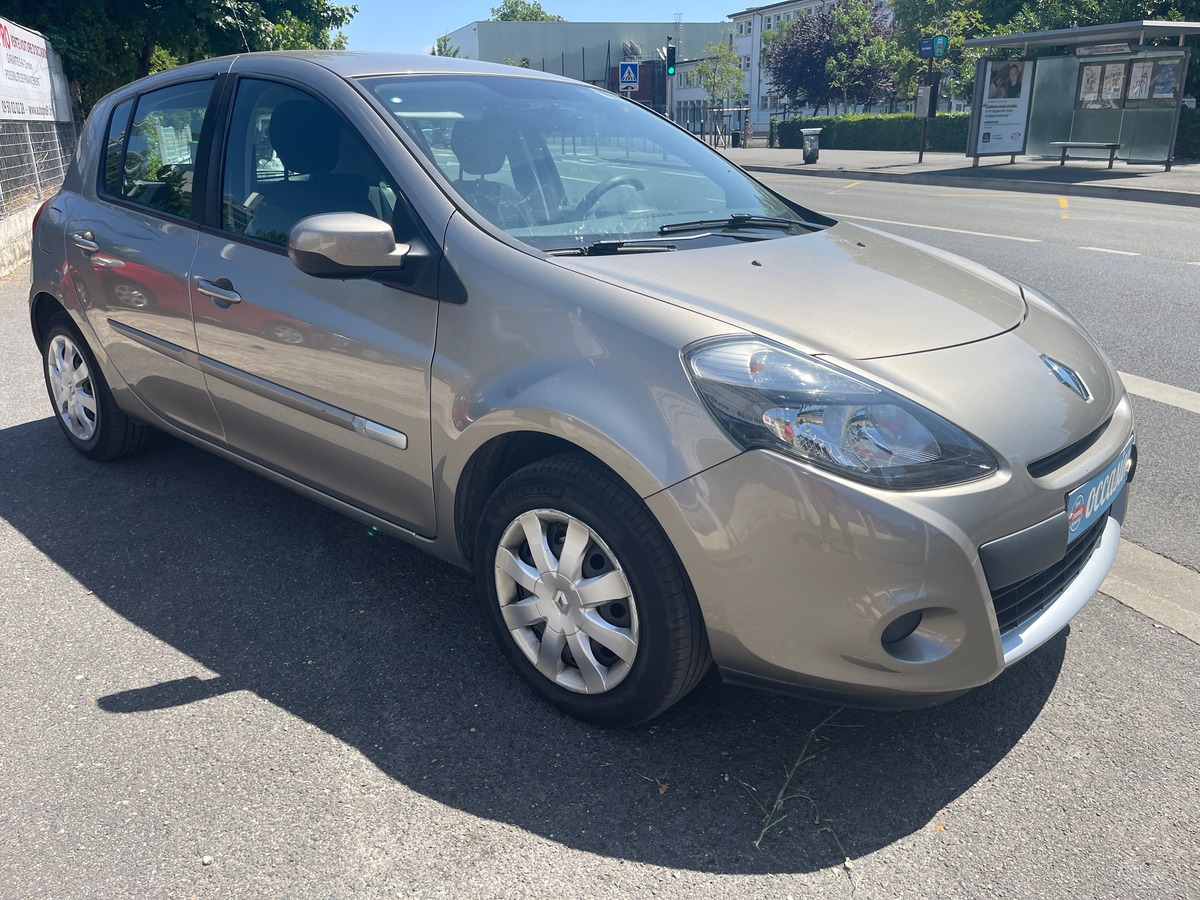 RENAULT Clio IV 1.2 EDITION