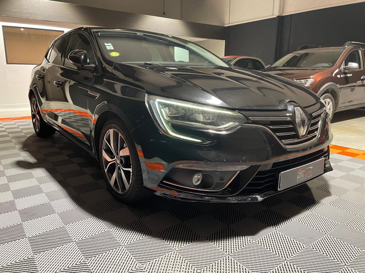 RENAULT Megane IV DCI 130CV INTENS