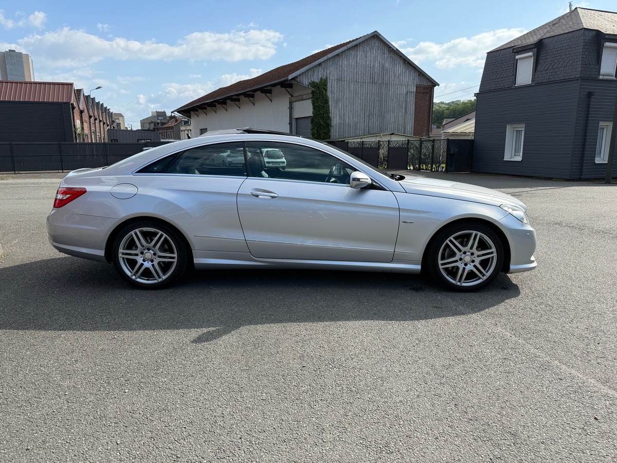 Mercedes-Benz Classe E Coupé 350 CGI V6 PACK AMG 7G-TRONIC BlueEFFICIENCY 292CH