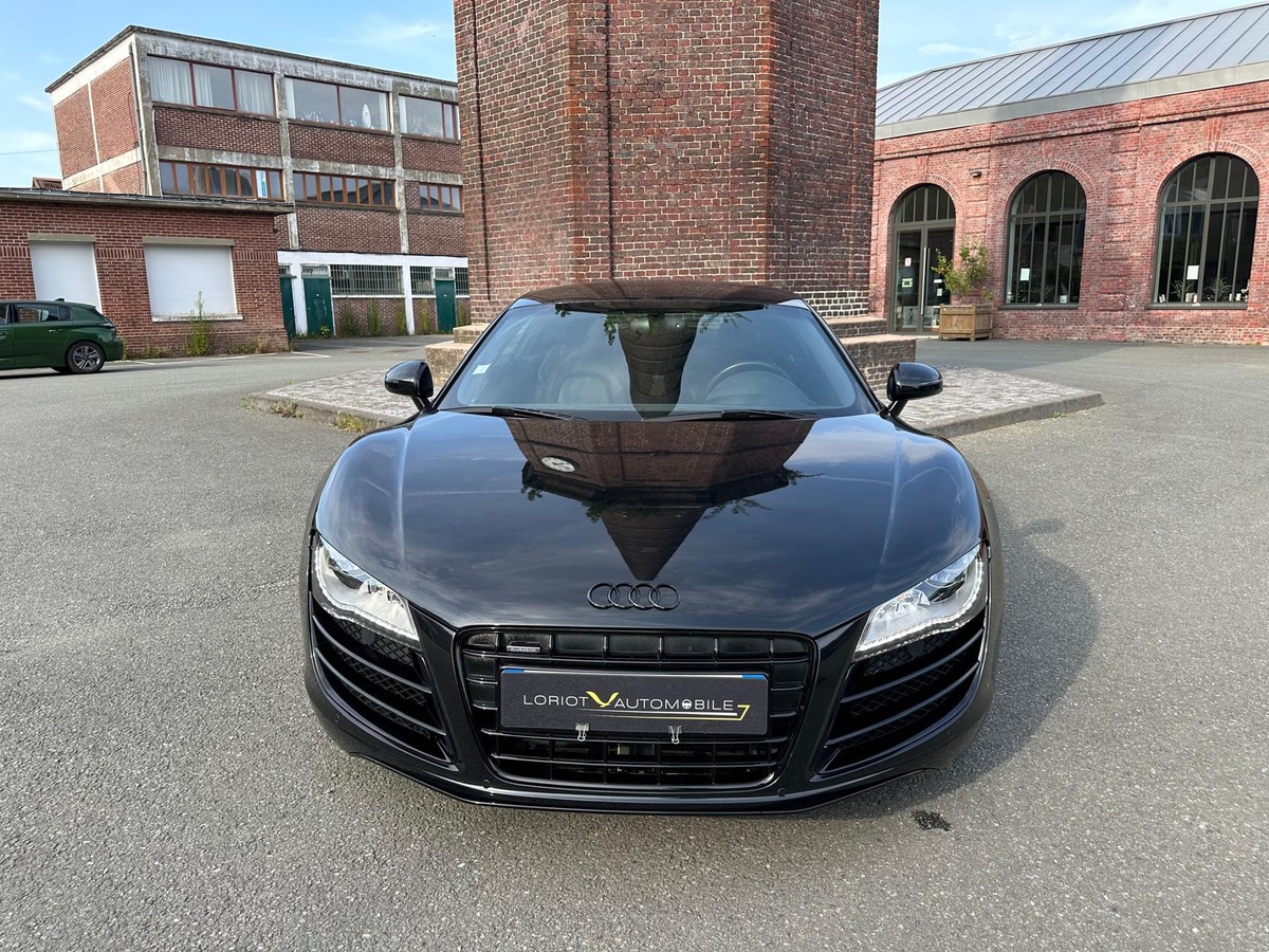 Audi R8 V10 5.2 525 Quattro