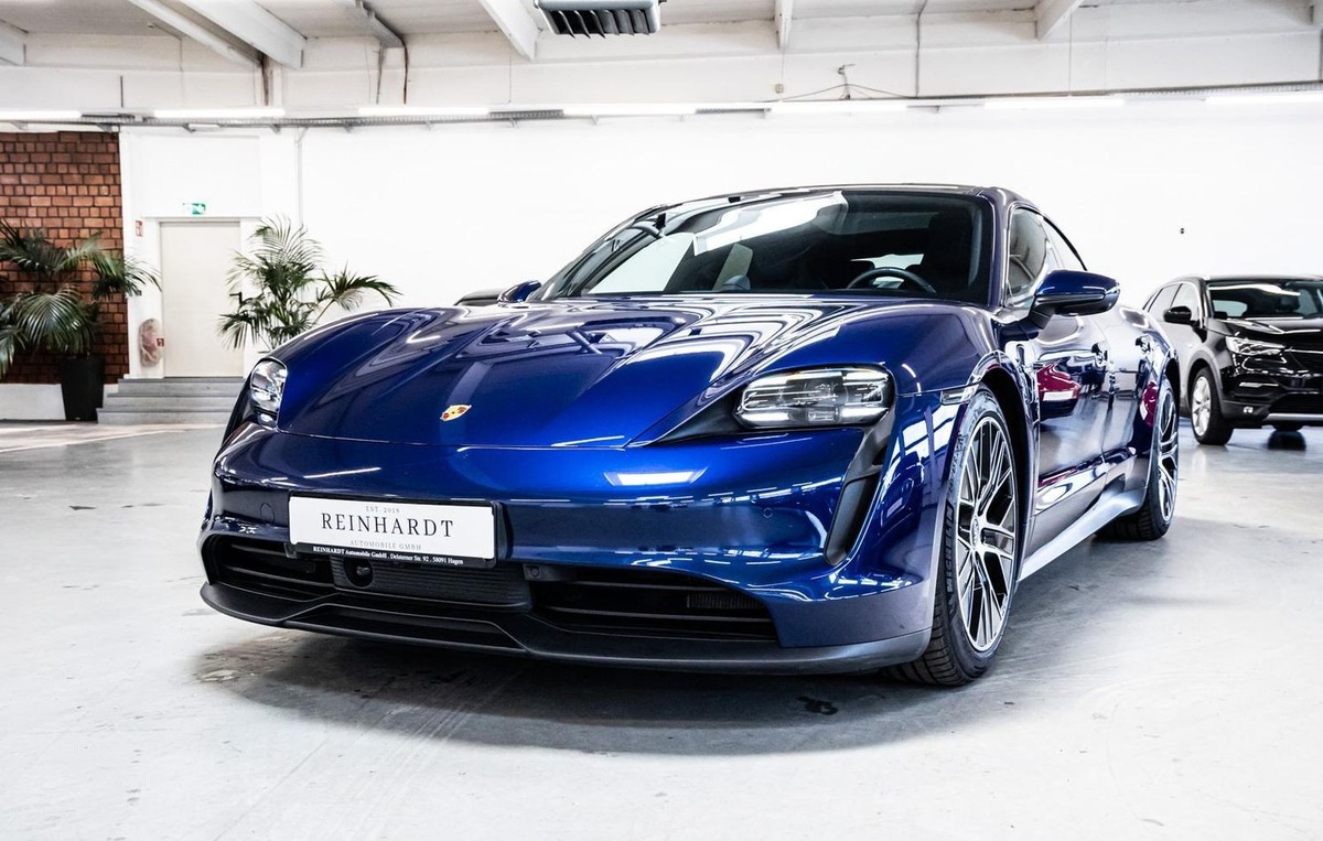 Porsche Taycan 4S avec batterie performance plus / Bose