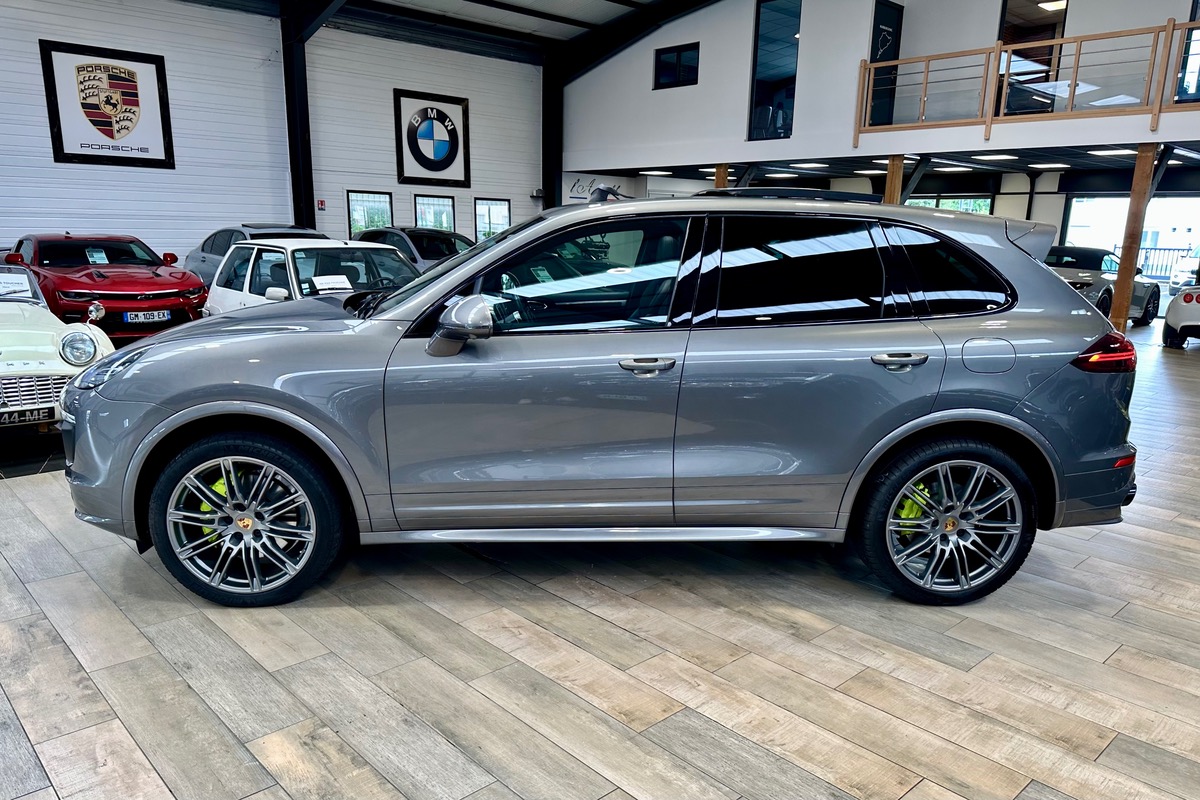 Porsche Cayenne II (2) 3.0 S E-Hybrid 416 Options+++ d