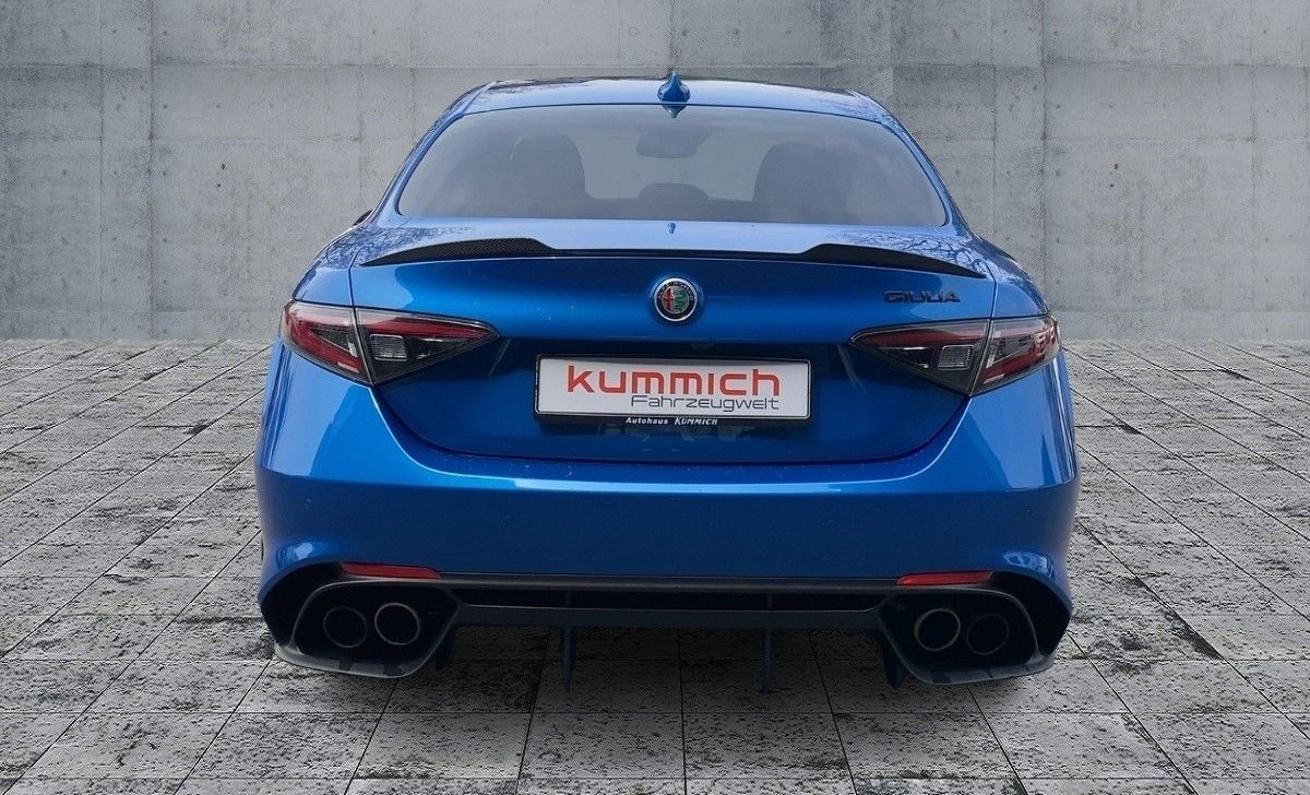 Alfa Romeo Giulia 2.9 V6 510ch Quadrifoglio AT8