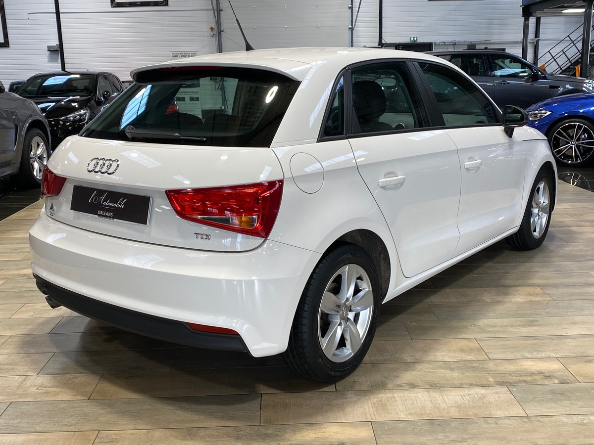 Audi A1 Sportback phase 2 1.4 TDI 90 ch AMBIENTE