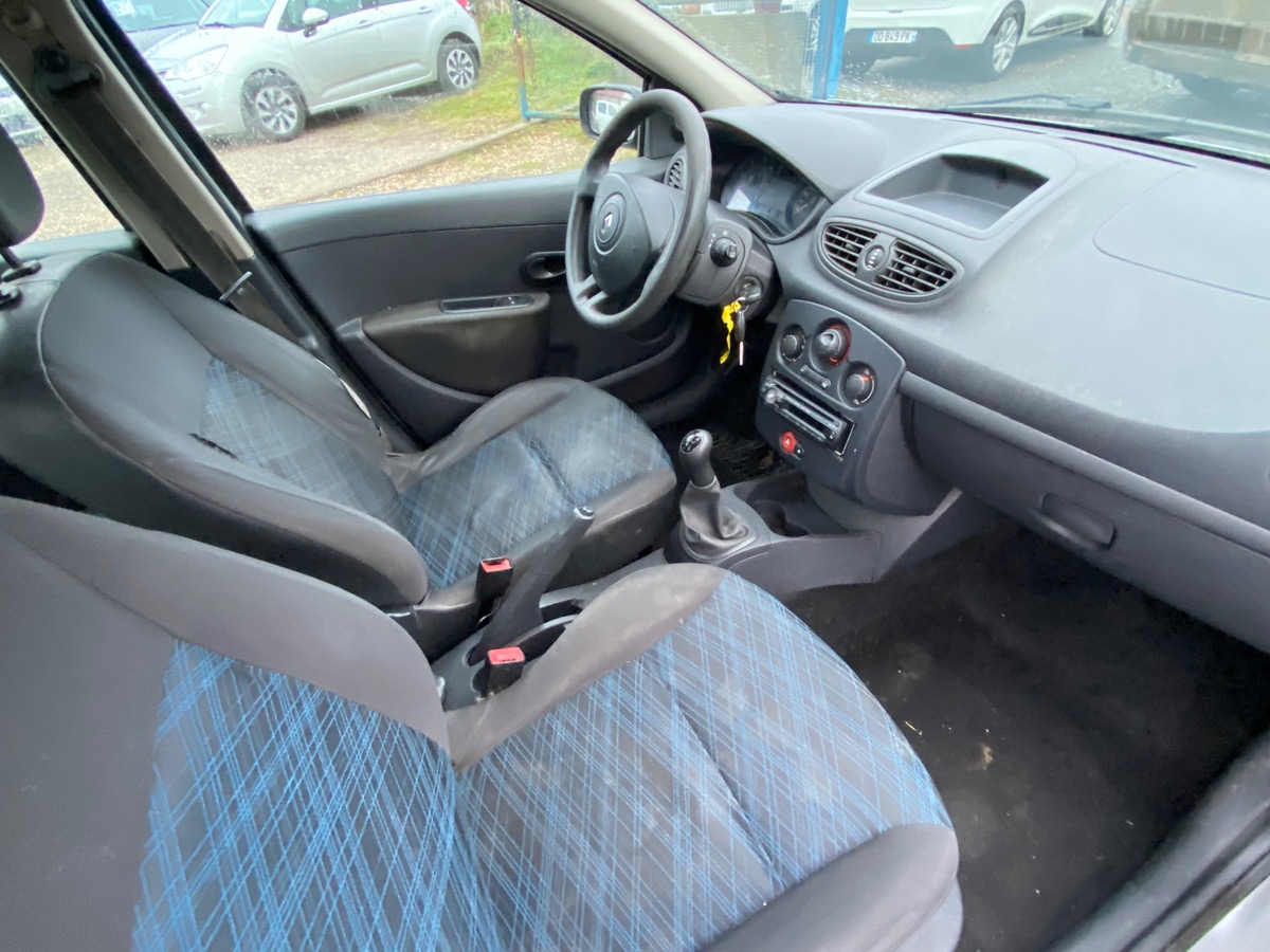 RENAULT Clio 3 estate 1.5 dci 148020km d’origine 