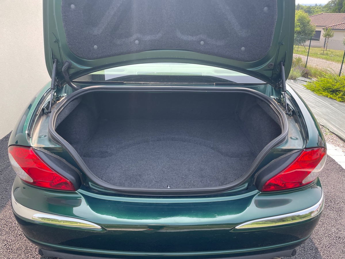 Jaguar X TYPE 2.5 V6 AWD