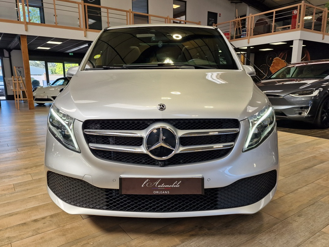 Mercedes-Benz Classe V 300D AVANTGARDE 240 TOIT PANO D