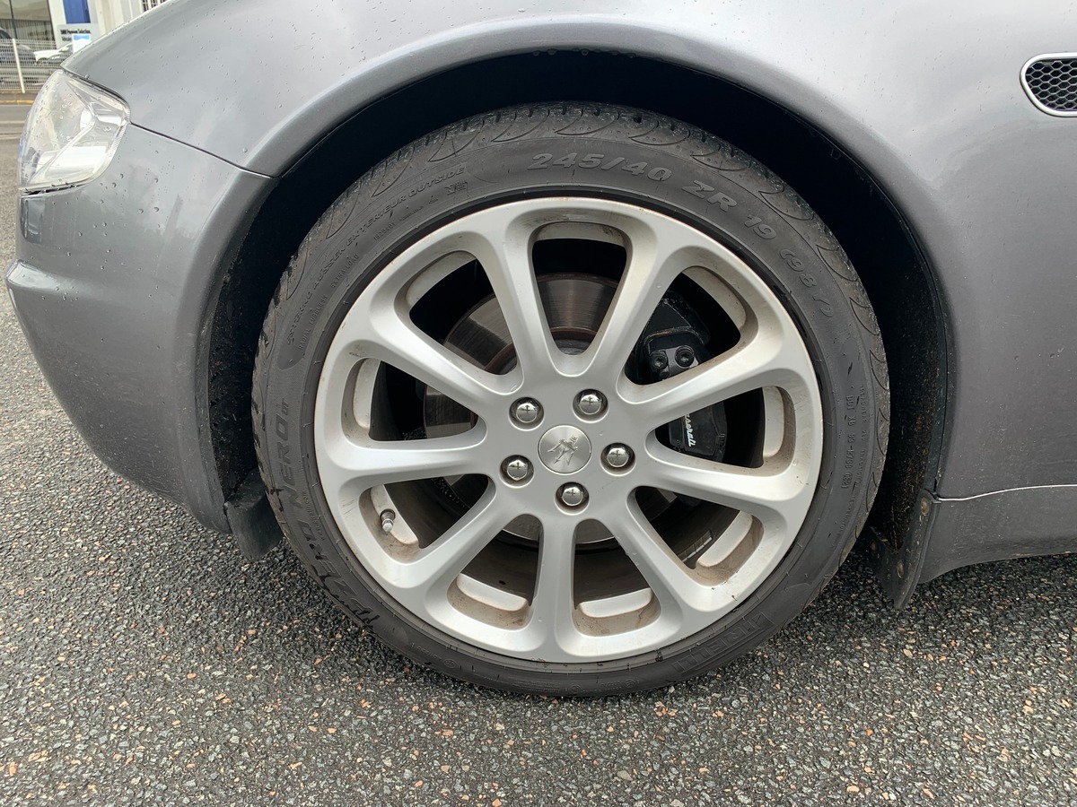 Maserati Quattroporte 4.2