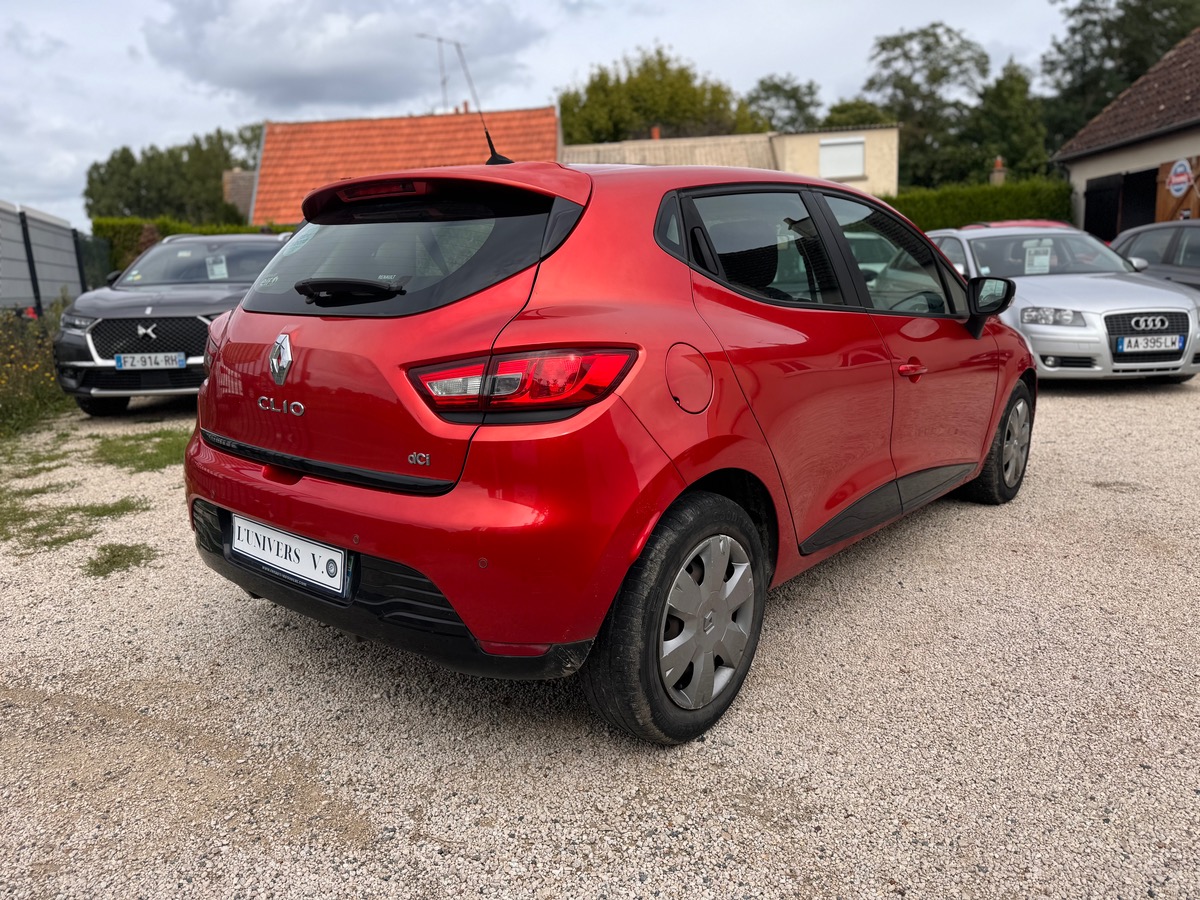 RENAULT Clio 1.5 dci 90