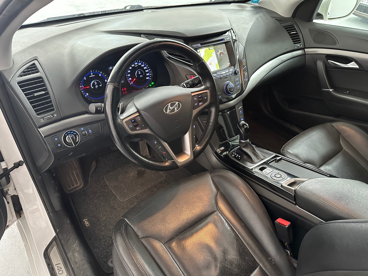 Hyundai i40 SW Business 1.7 CRDi 141 Blue Drive Business DCT-7