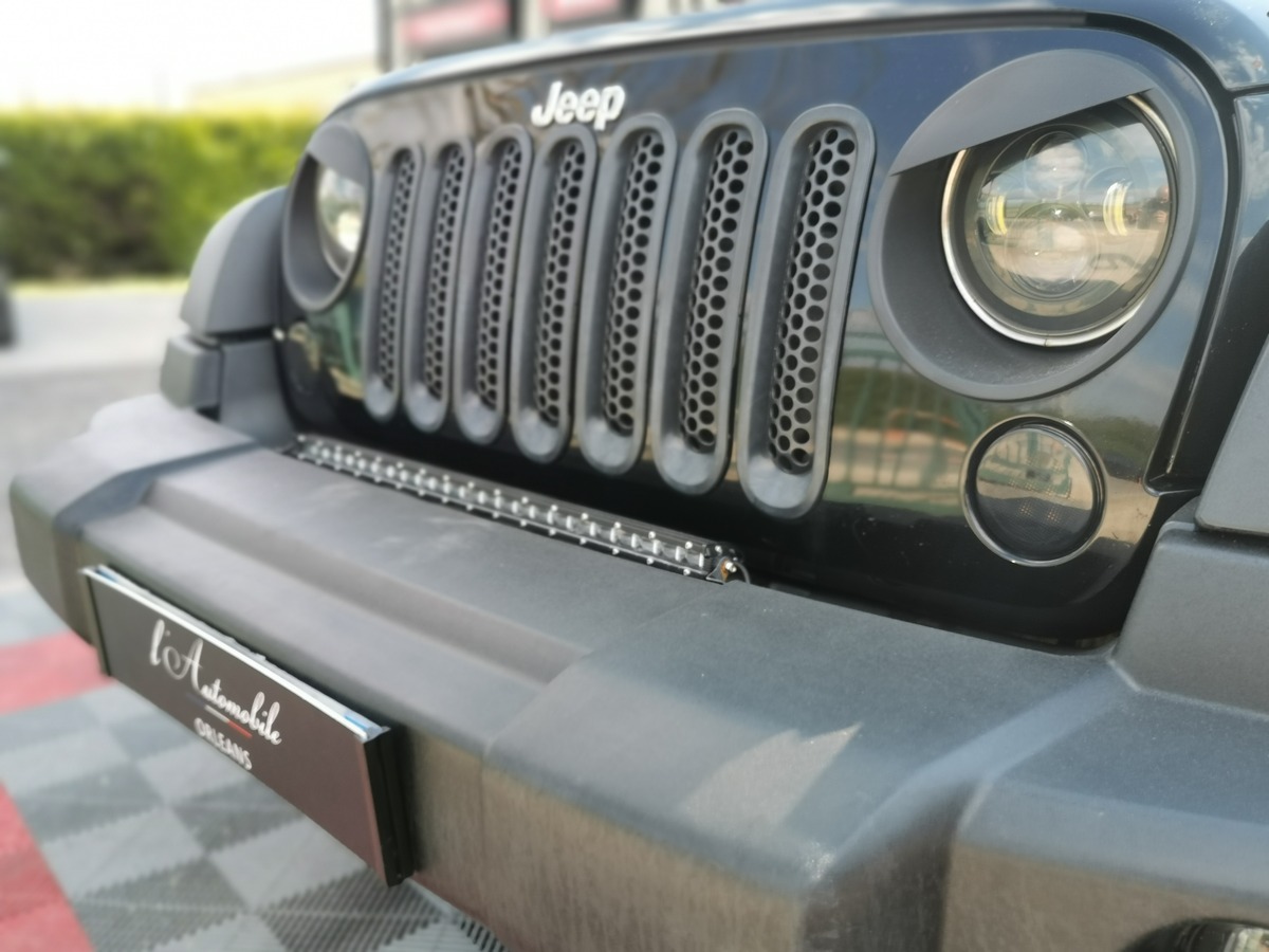 Jeep Wrangler 2.8 CRD 4WD 177 JK RUBICON aa